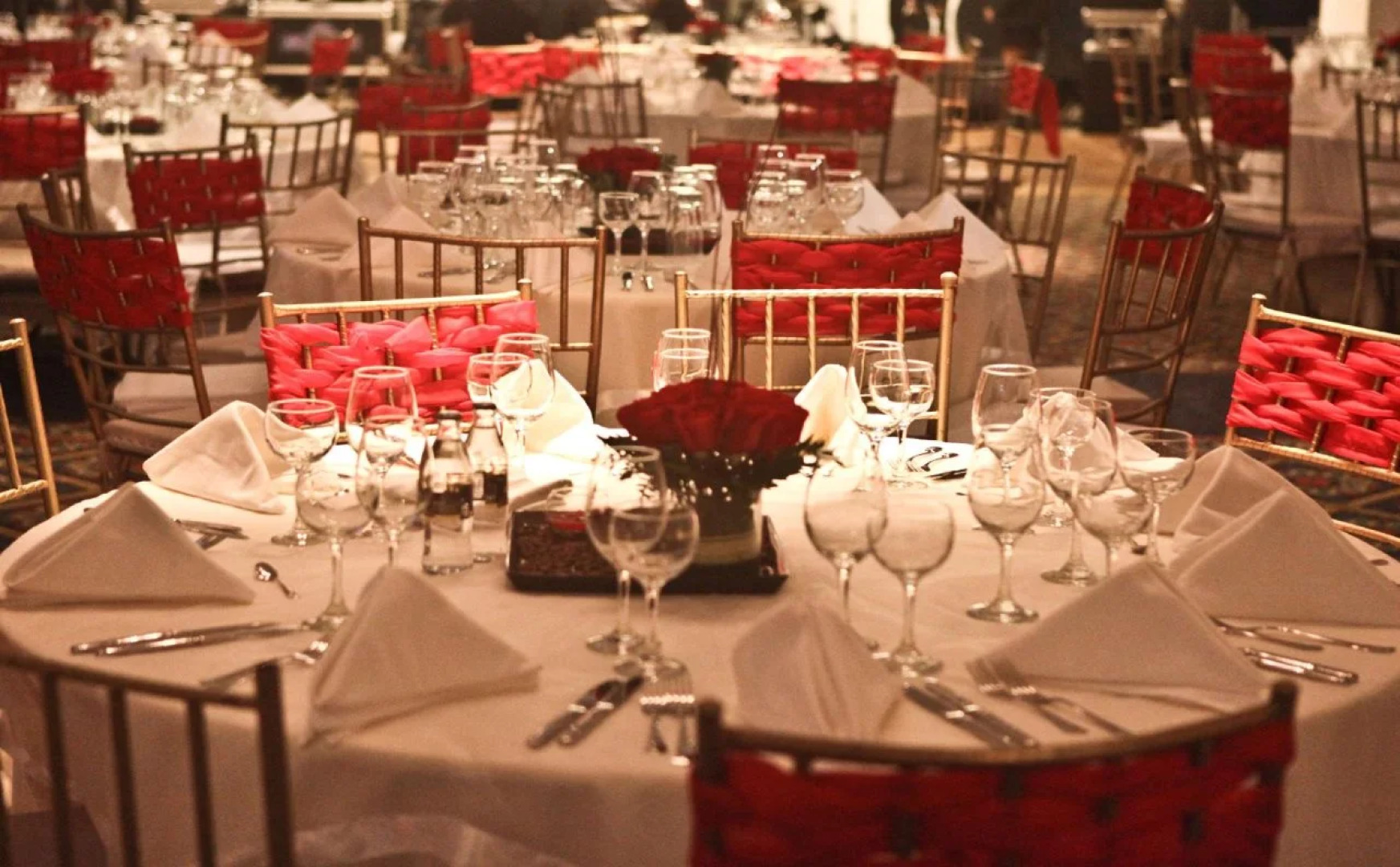 Embassy Suites By Hilton Valencia-Downtown