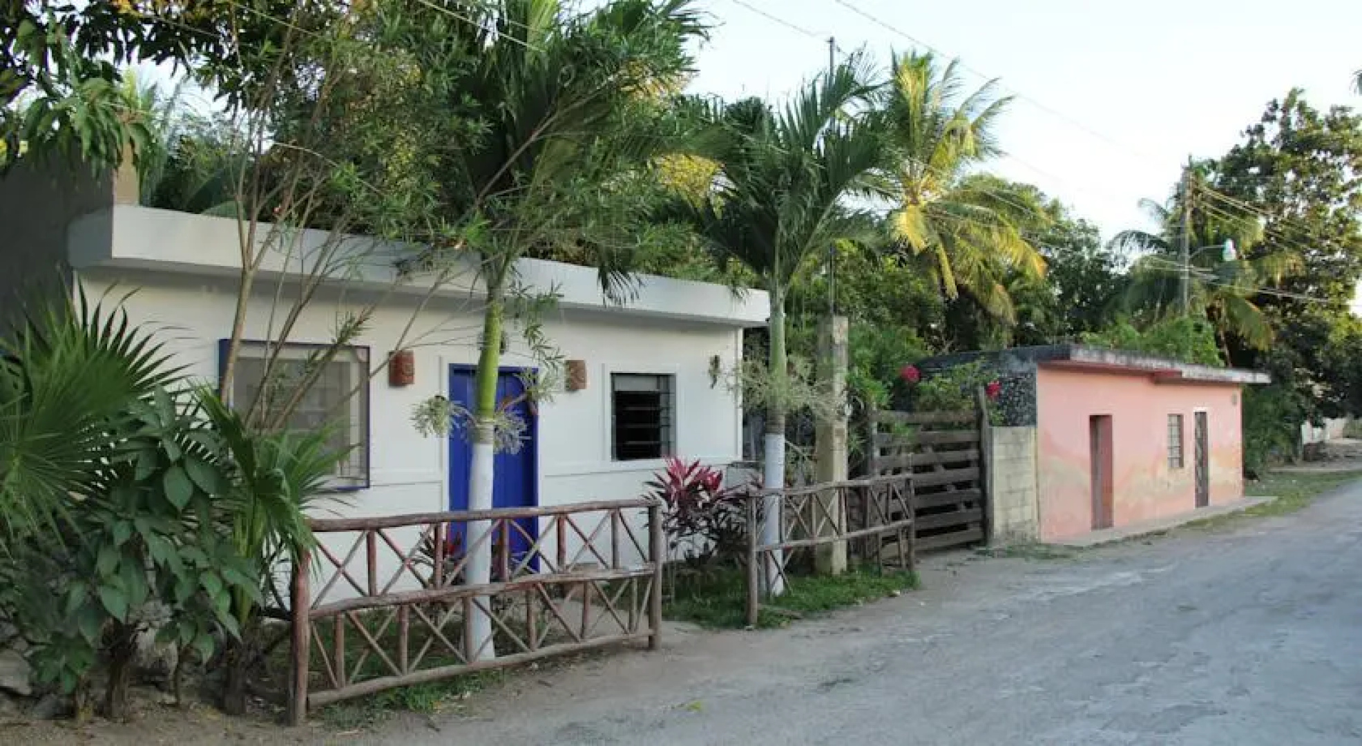 Mozon ik Hostal