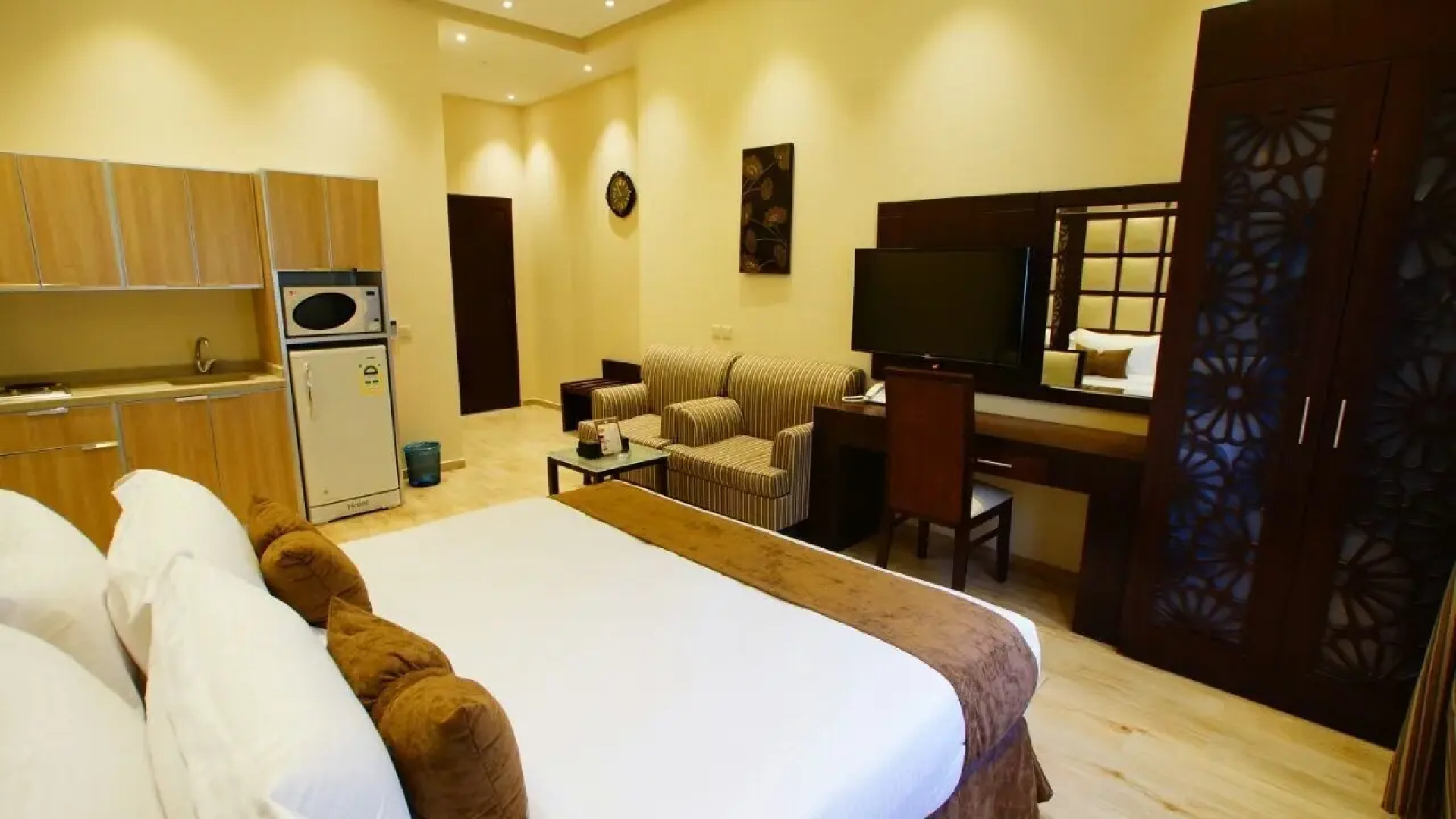 Al Muhaidb Residence Sudair