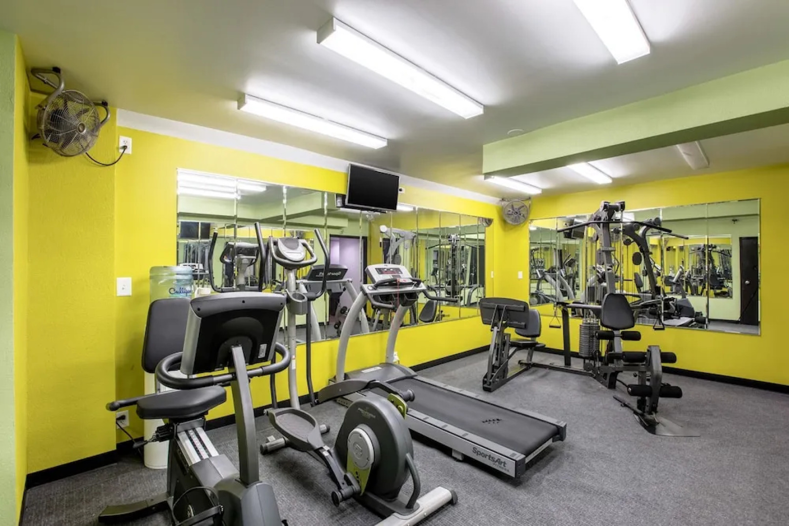 Quality Inn & Suites Metro