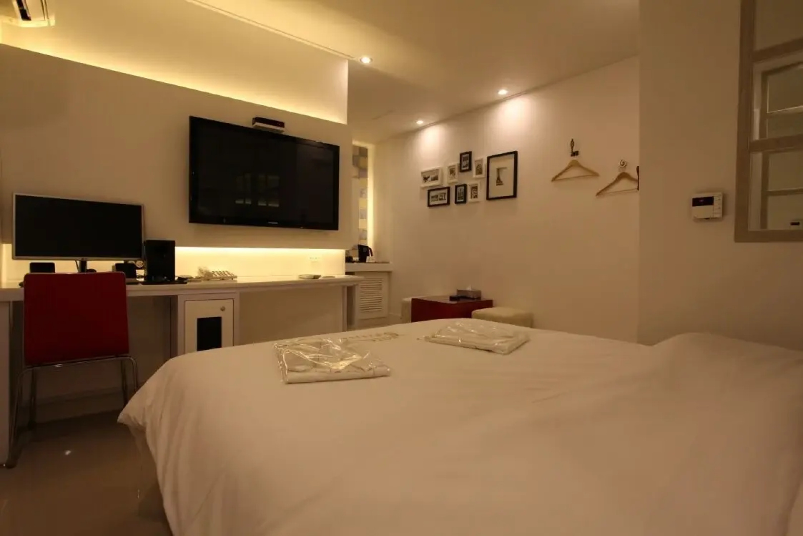 S Petite Hotel