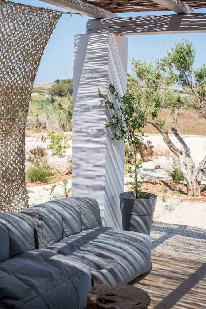 Hip family pool villa near the beach by VillaRentalsgr