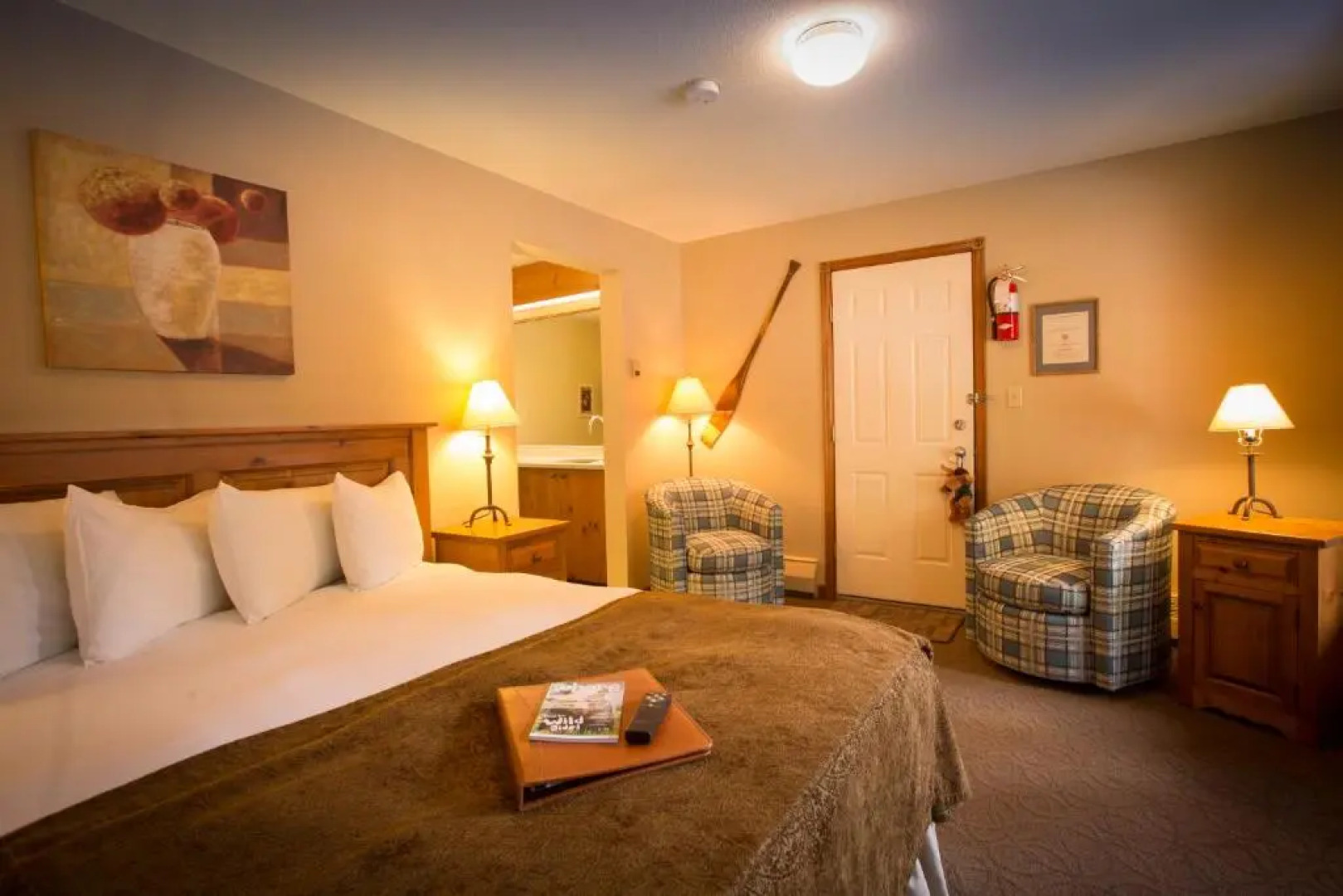 Paradise Lodge & Bungalows