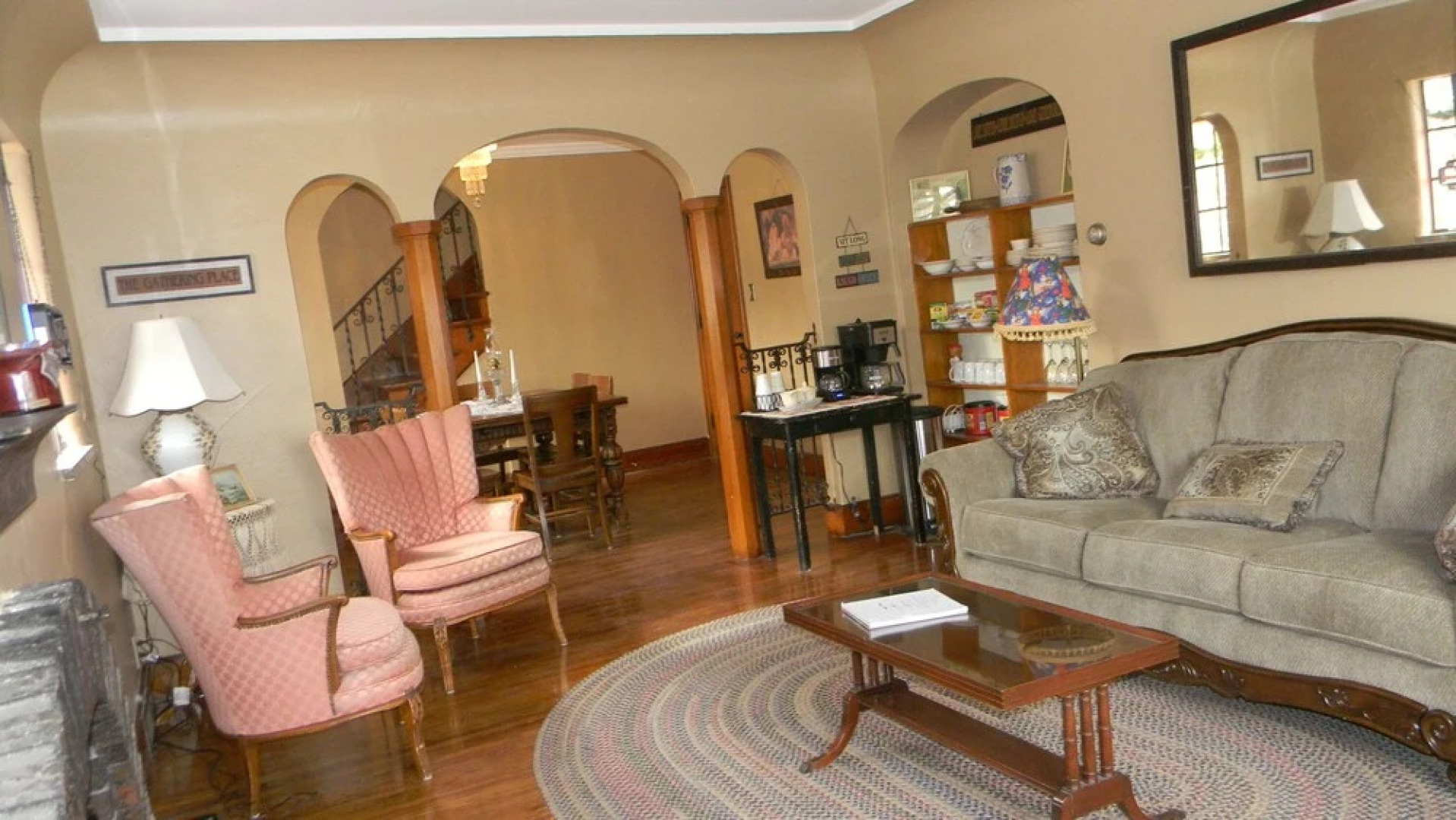 Maple Street Bed and Breakfast LLC