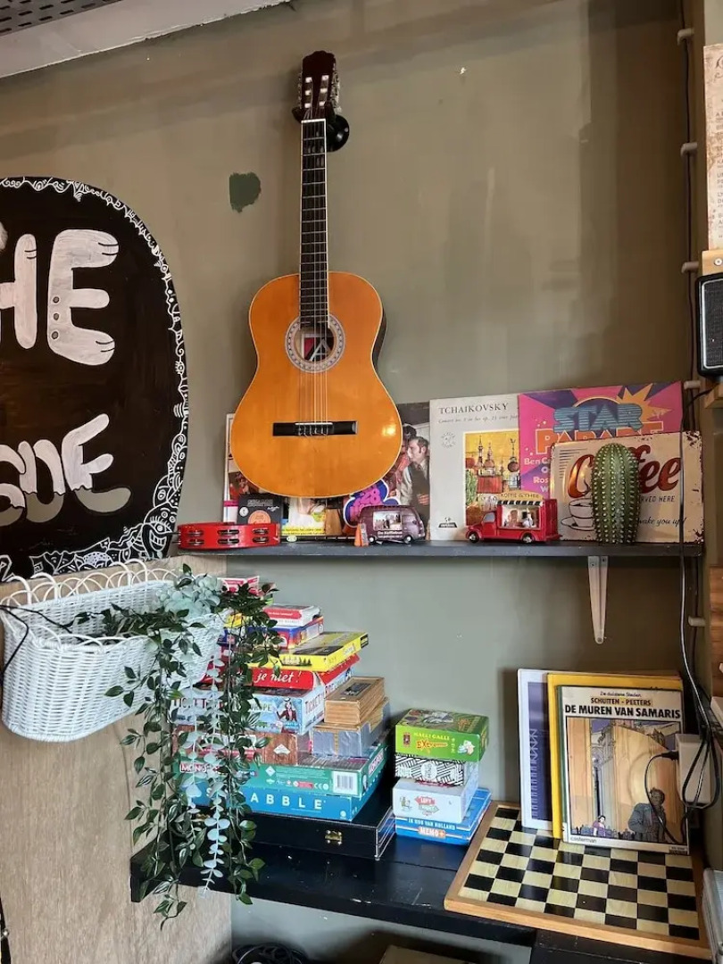 The Golden Stork - Hostel