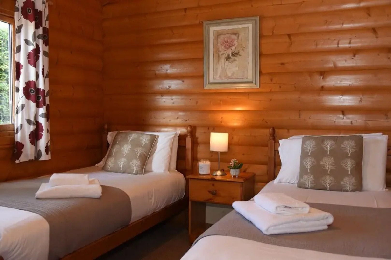 Tawny Owl Lodge