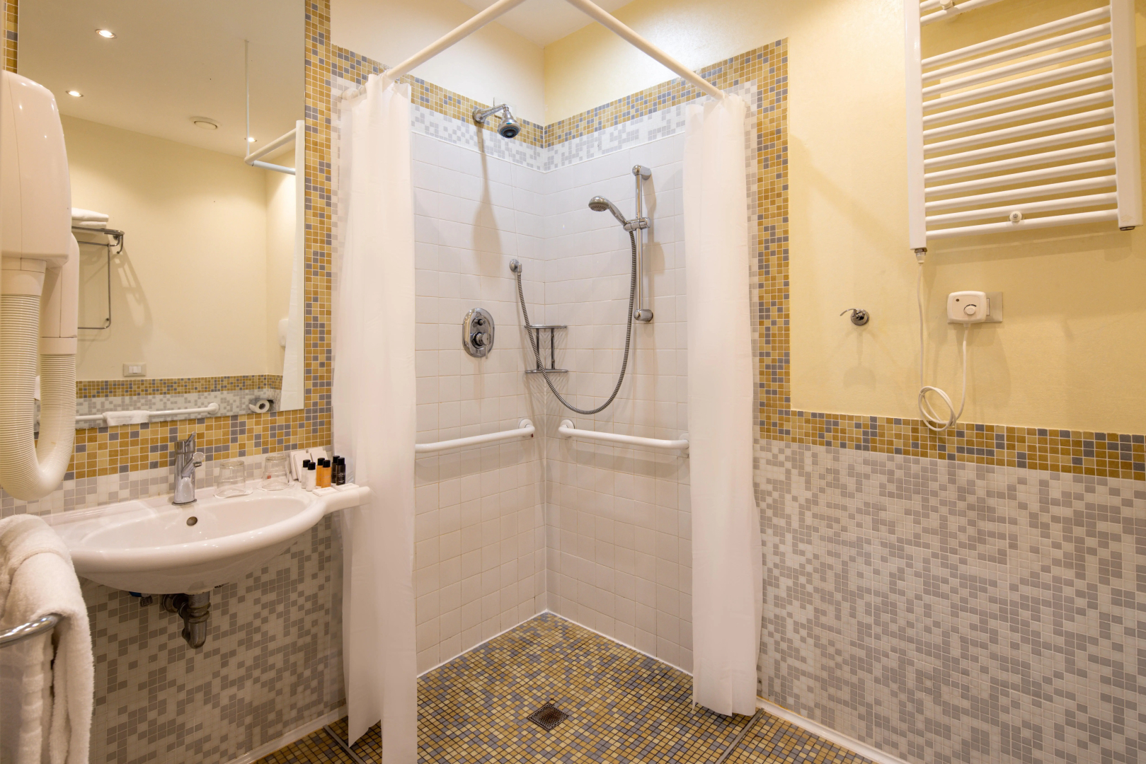 Crowne Plaza Venice East by IHG