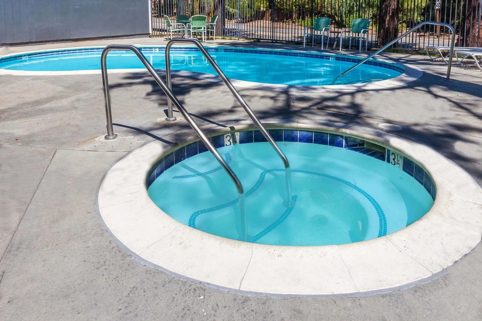 Travelodge by Wyndham Big Bear Lake CA