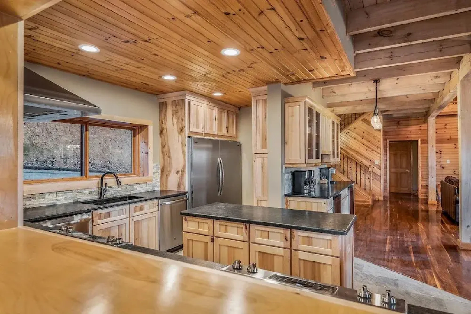 Tanglewood Mountain Lodge 8 Bedroom Residence by RedAwning