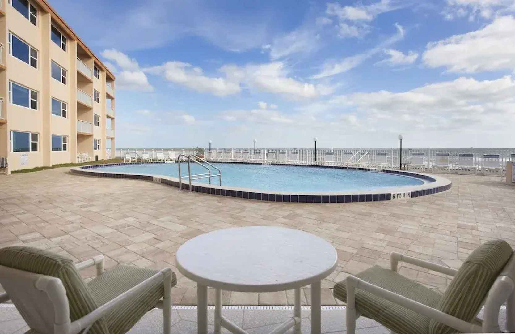 Paradise Beach Club by Happy Palm Stays