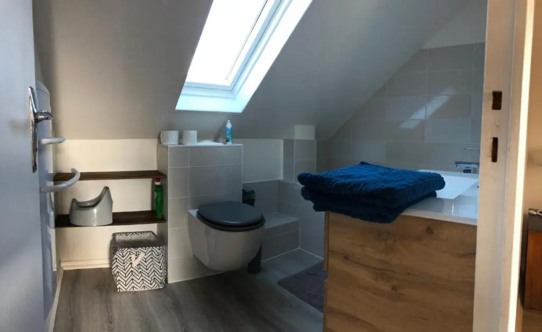 Appartement Cosy avec Balcon au calme proche Gare