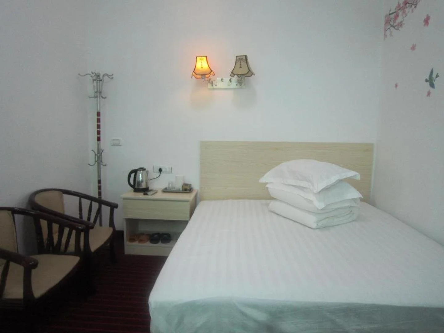 Luzhou Business Hotel