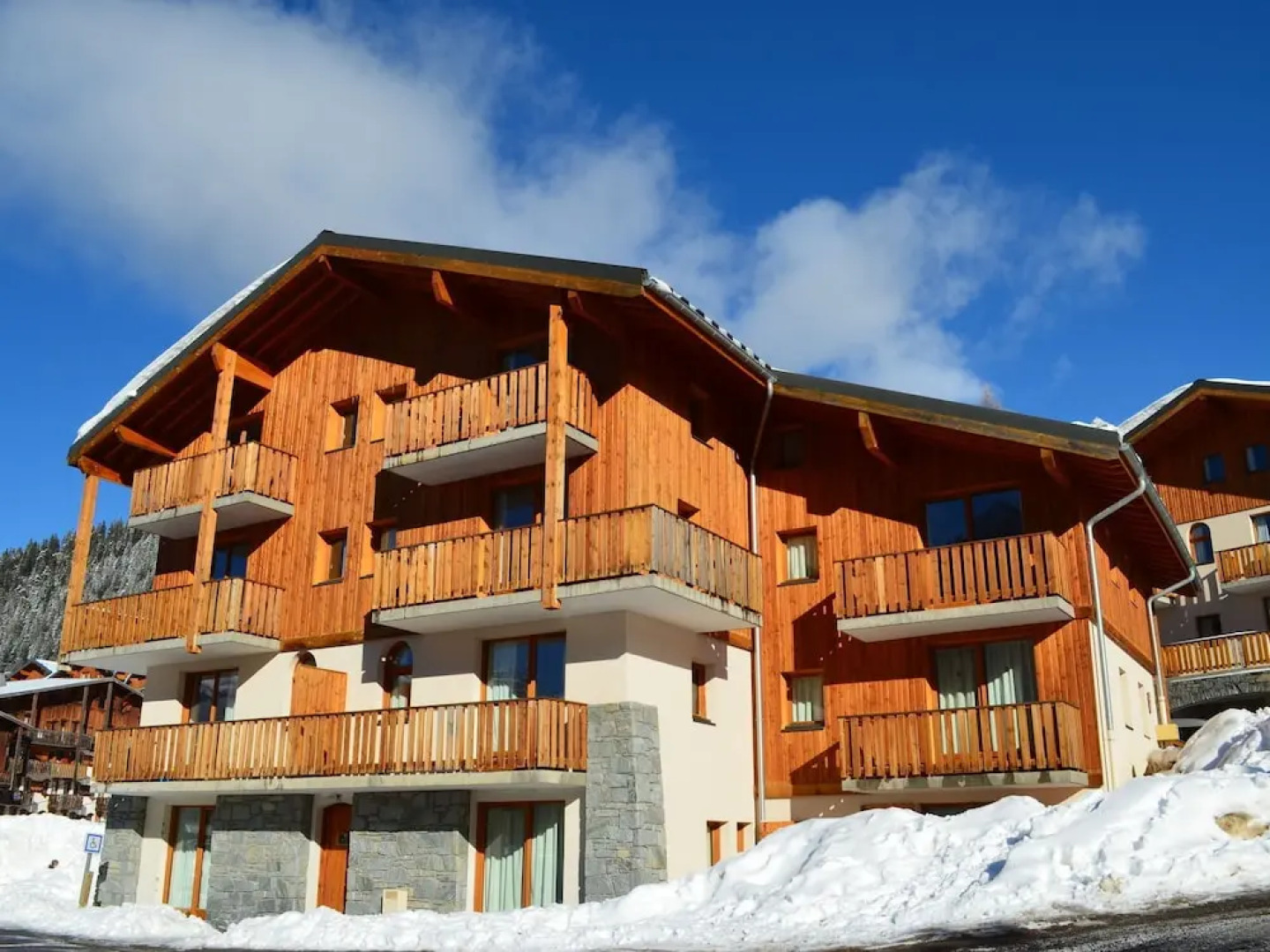 Comfortable Apartment Located at the ski Slopes in Valfréjus