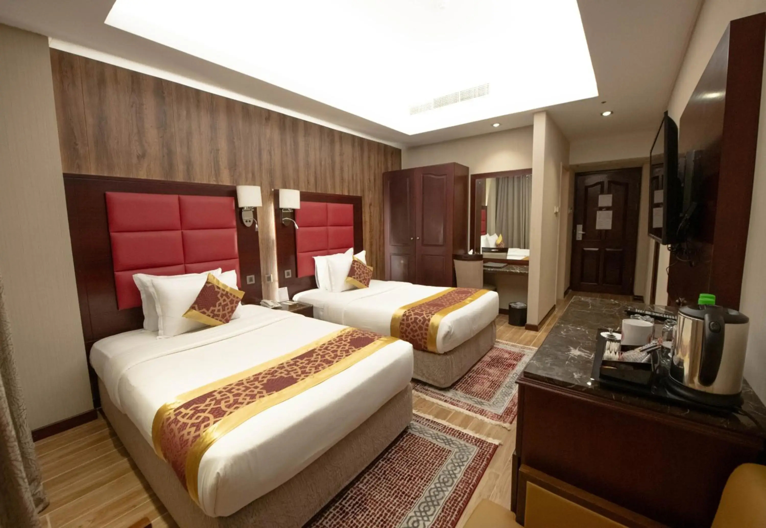 Отель Ramee Guestline Qurum