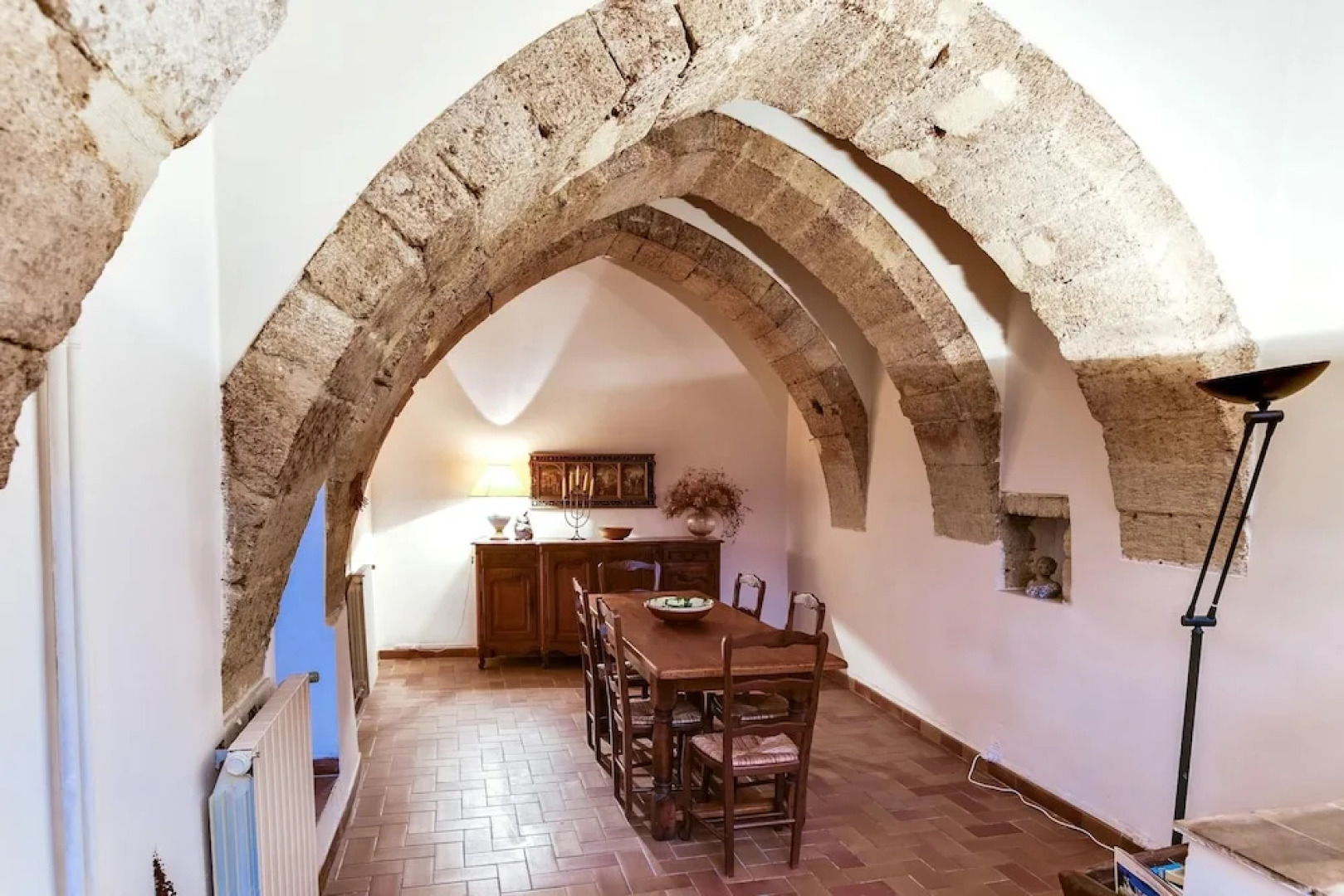 House With 3 Bedrooms in Pelissanne, With Wonderful City View, Furnish