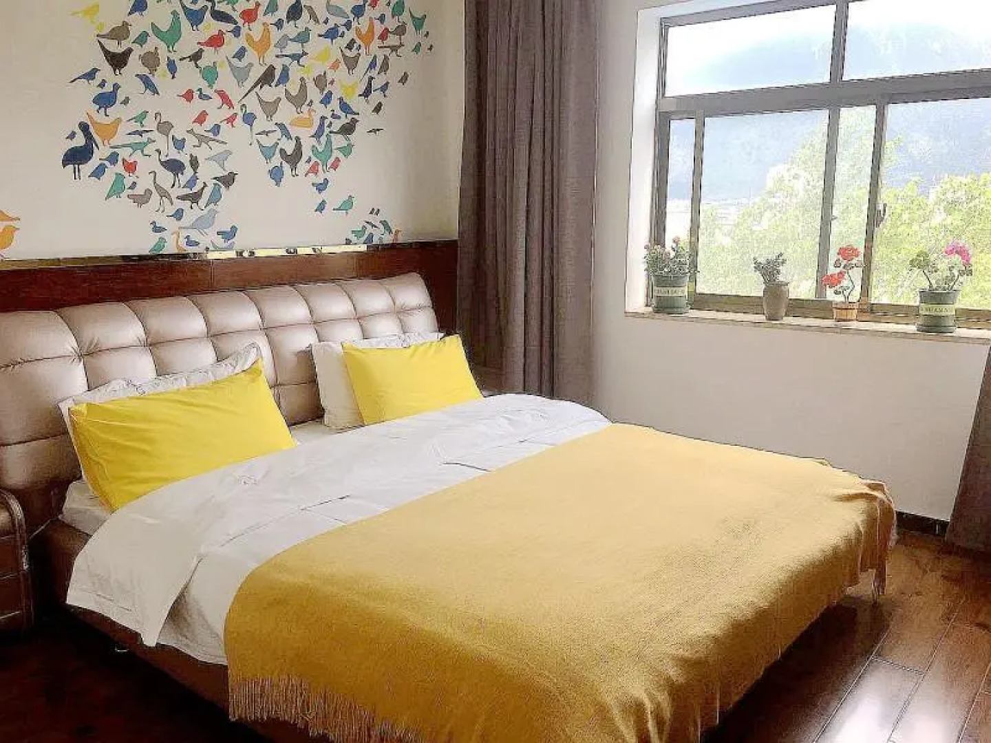 Shell Linzhi Bayi Area G318 Shuangyong Road Hotel