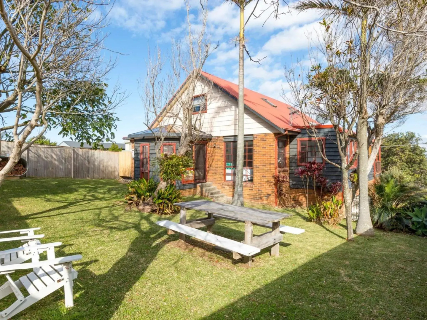 GERROA DREAMING Gerroa 4pm check out Sundays