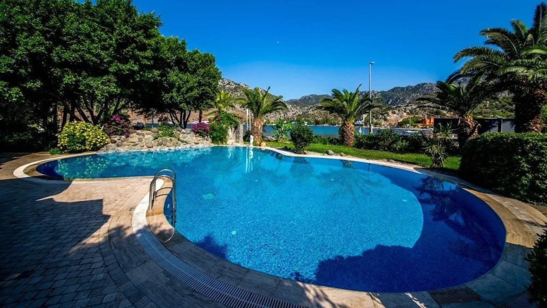 Palmetto Resort Hotel