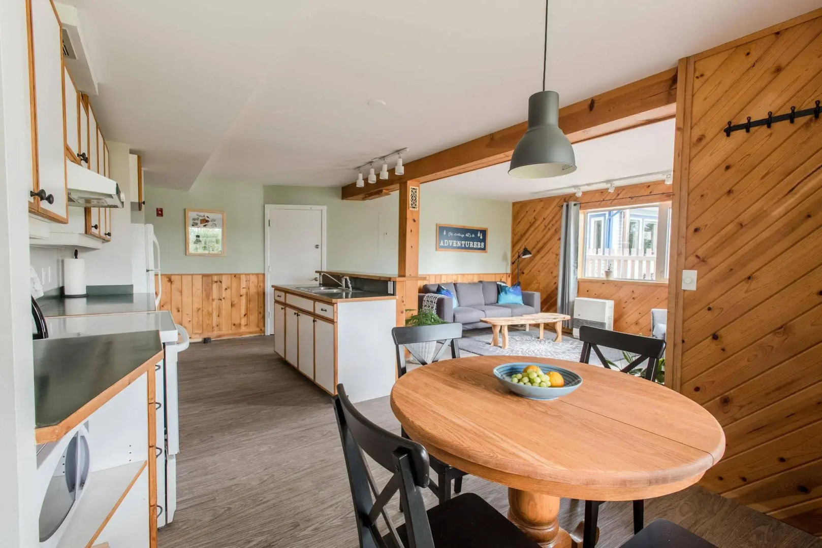 Urban Caribou Bed and Breakfast