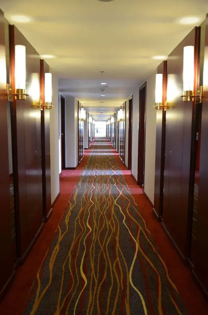 Wuxi Lakeview Park Resort