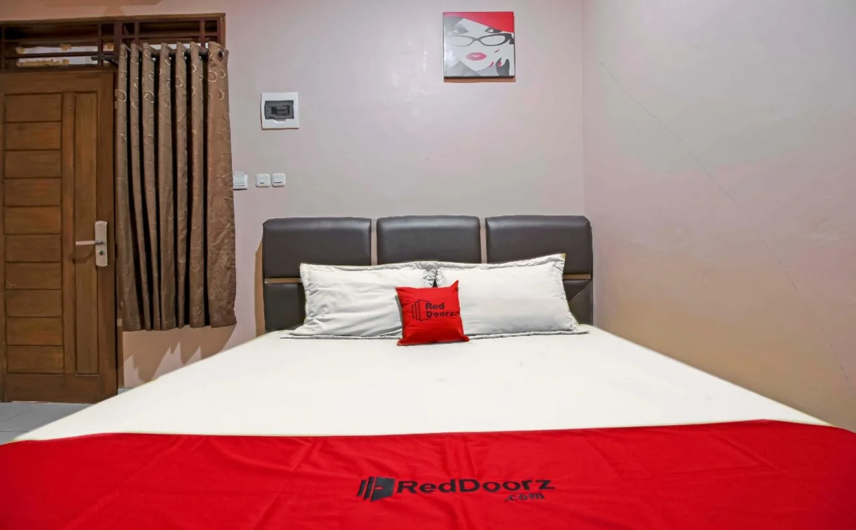 RedDoorz @ Jalan Darussalam Medan