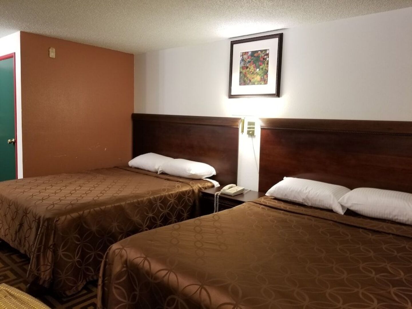 SeaTac Crest Motor Inn