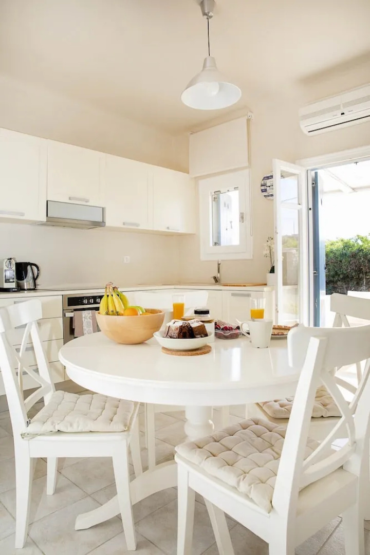 Relax by Mikri Santa Maria Beach - 2 Bedroom House