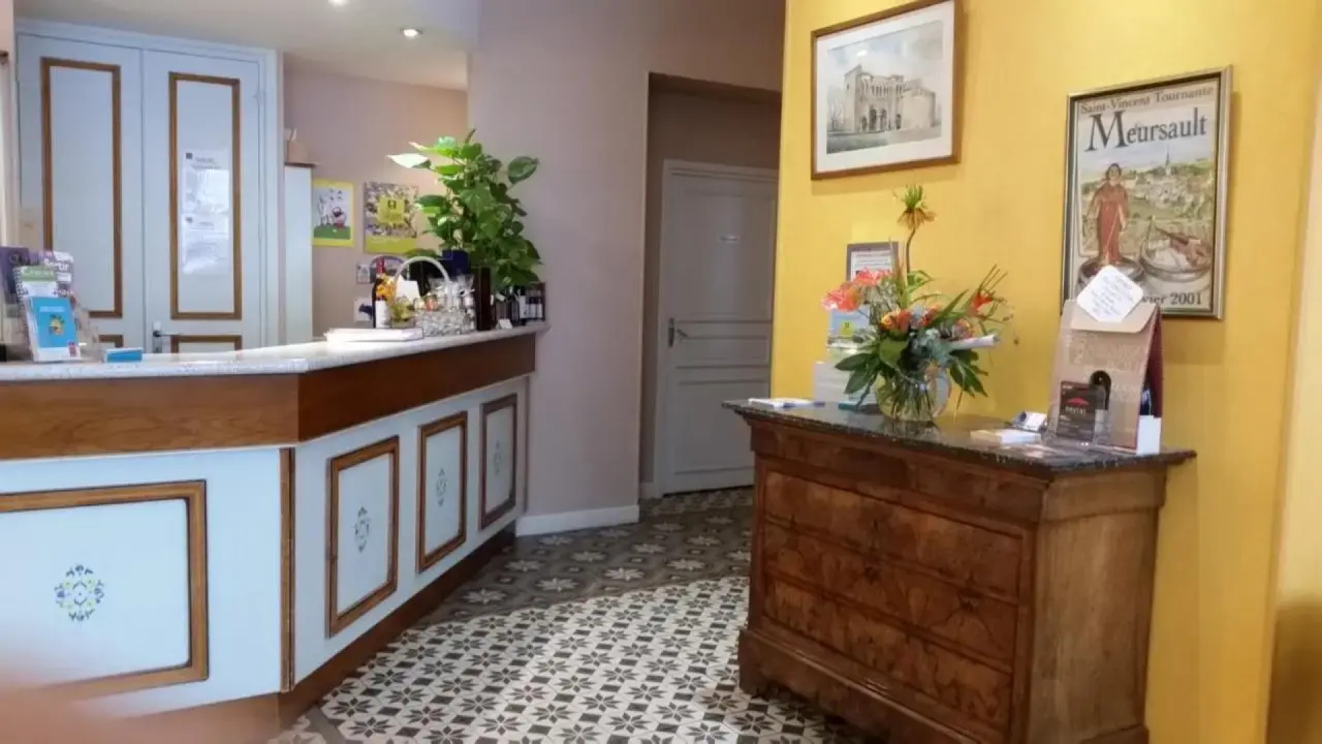 Logis Hôtel Restaurant La Tête Noire