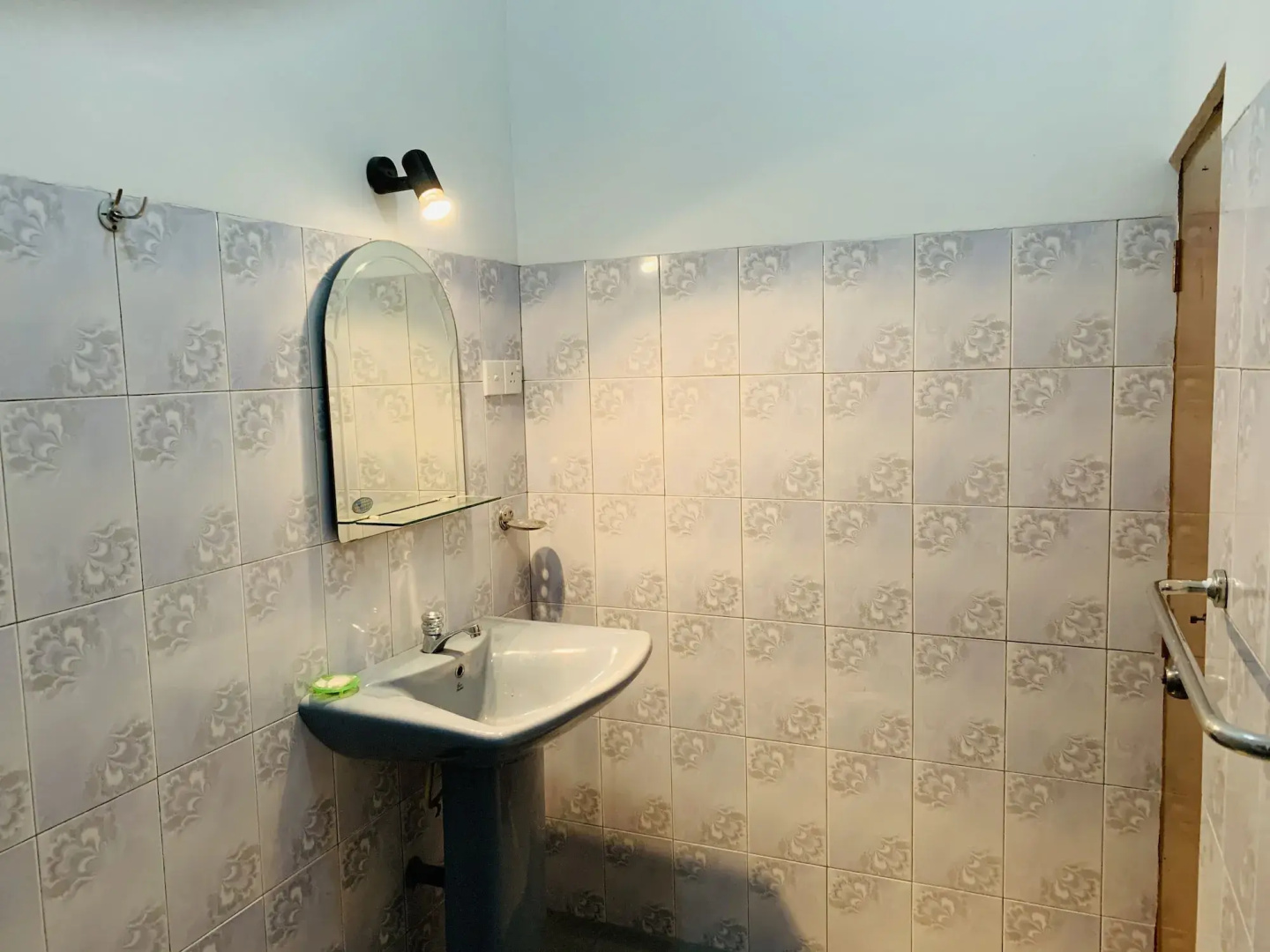 Sam's Guest House