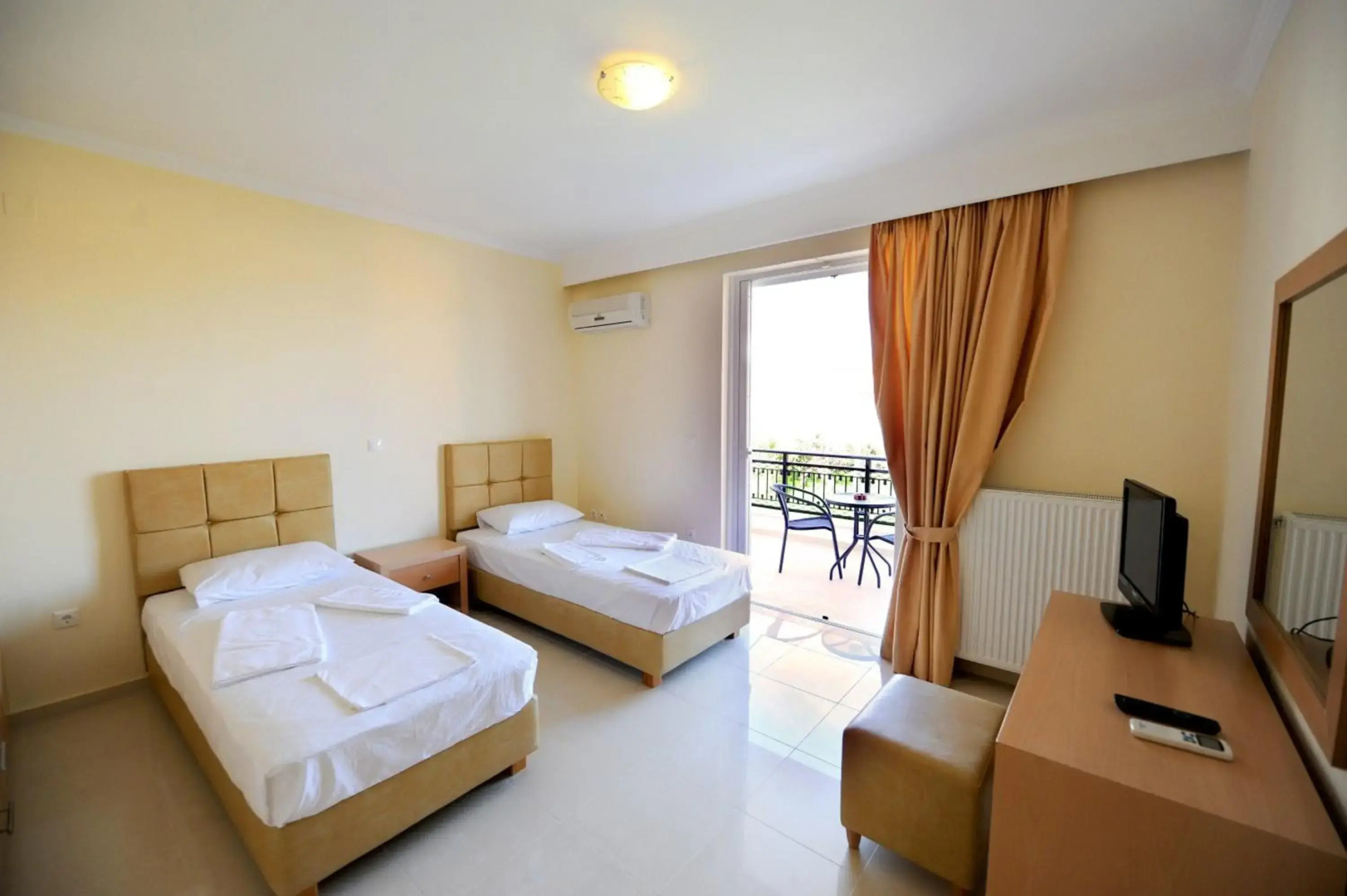 Dionysos Luxury Apartments