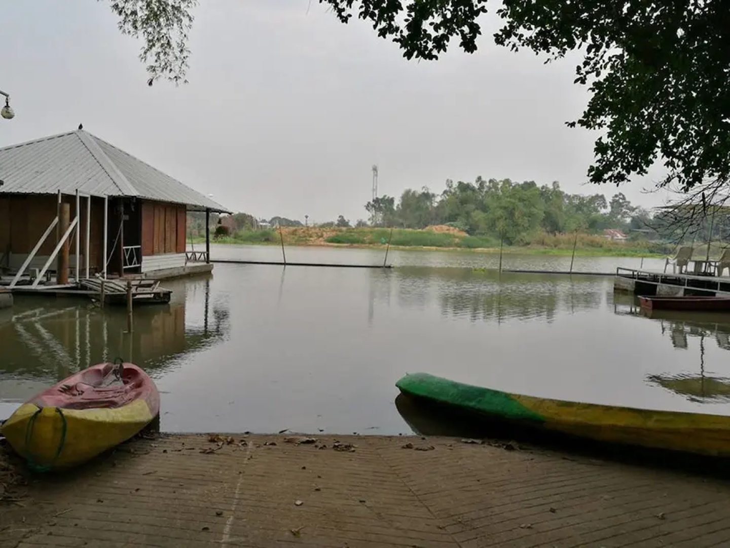 River Marina Resort