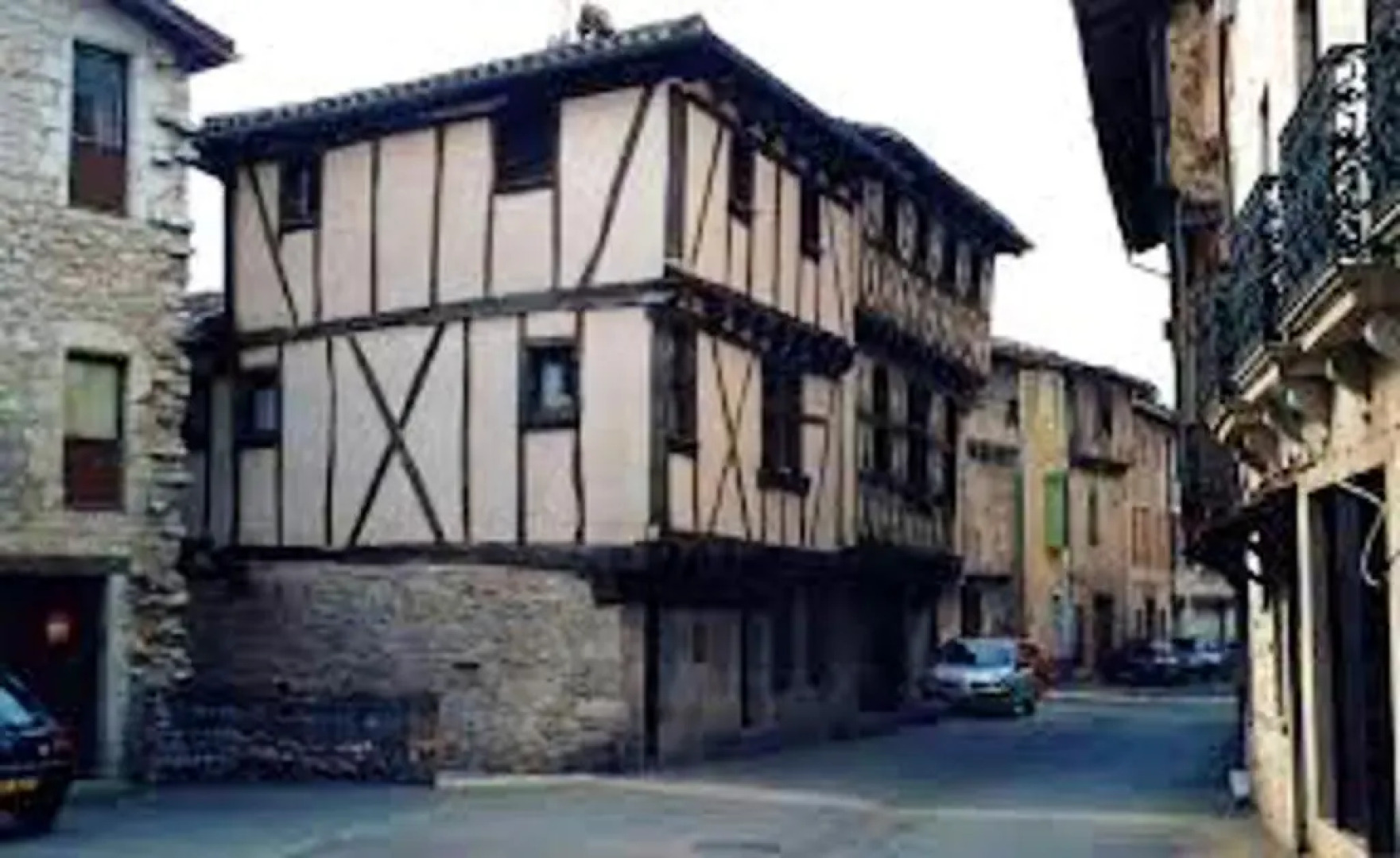 Villa With 5 Bedrooms in Montricoux, With Wonderful Lake View, Private Pool, Furnished Garden