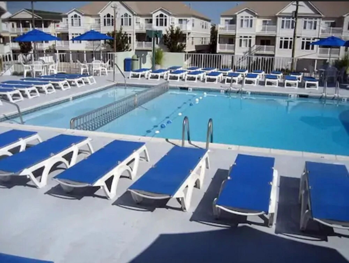 The Diplomat Beach Club Suites