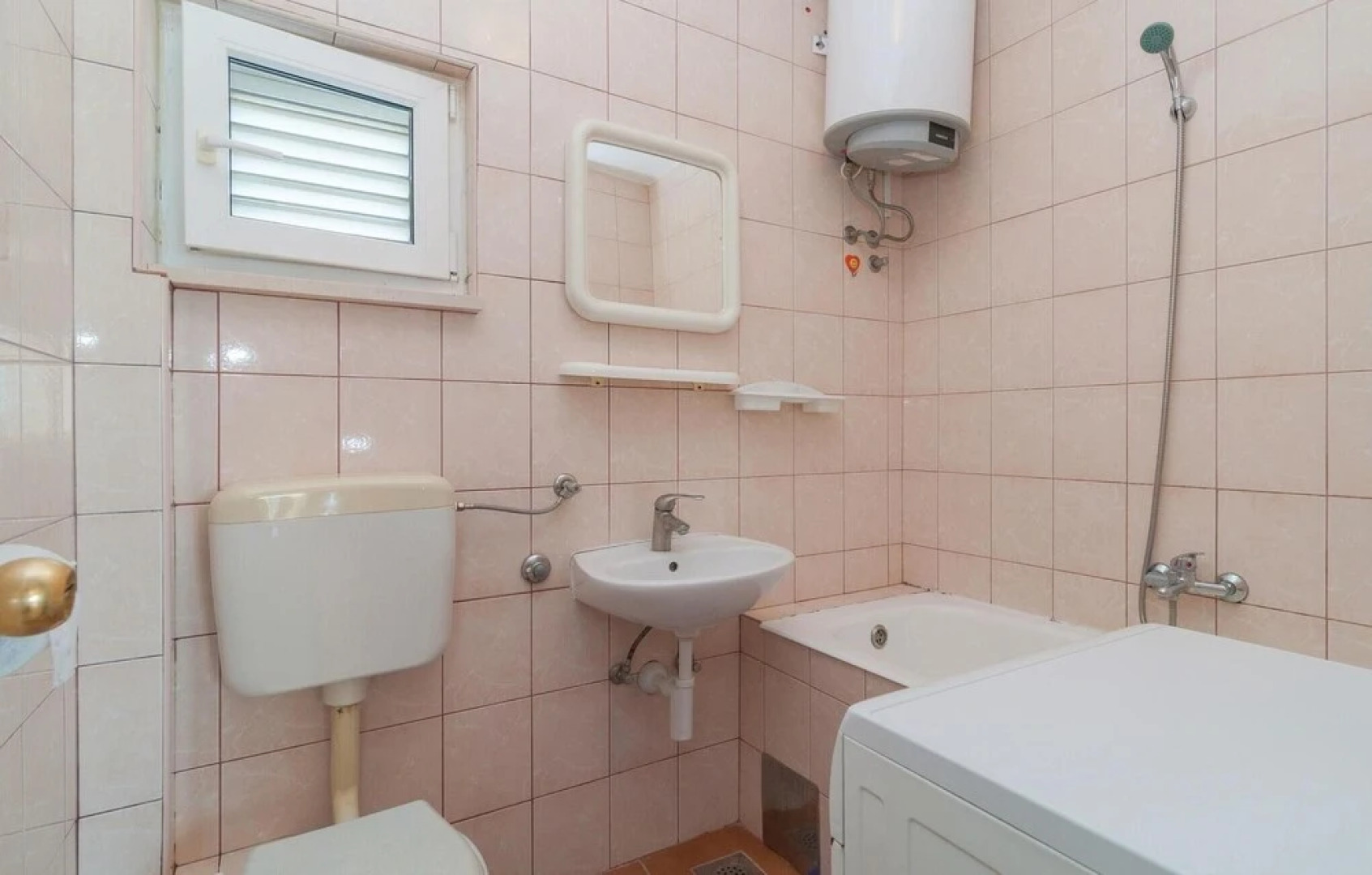 Stunning Apartment in Solin With 3 Bedrooms and Wifi