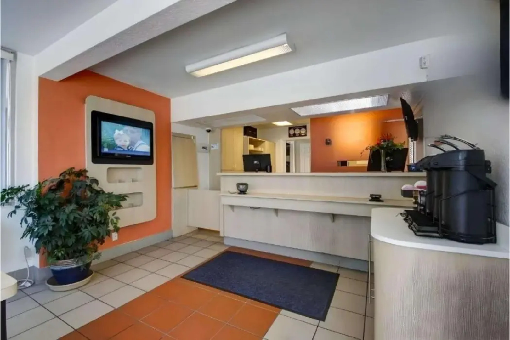 Motel 6 Salt Lake City Downtown