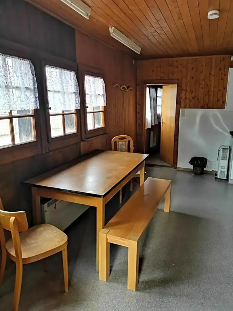 Berg - Hütte beim H O T E L Bahnhof Ausserberg