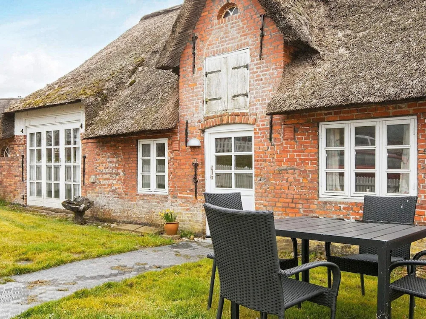 6 Person Holiday Home in Hojer