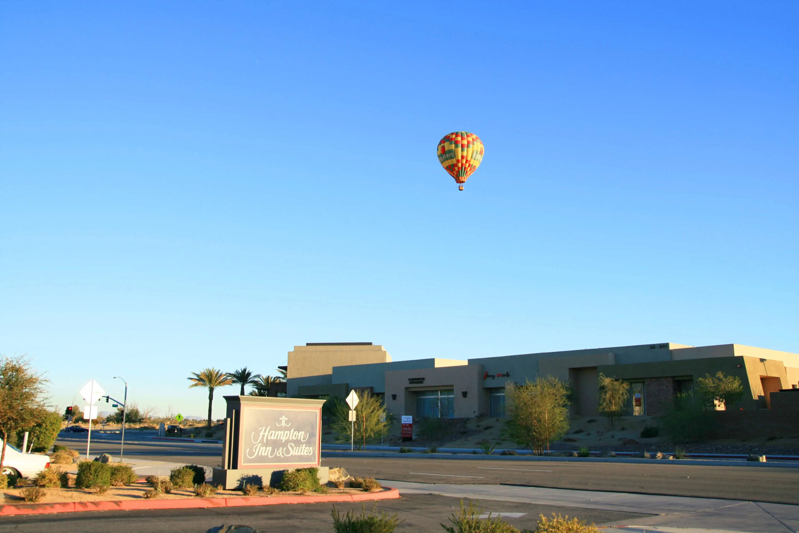 Hampton Inn & Suites Palm Desert