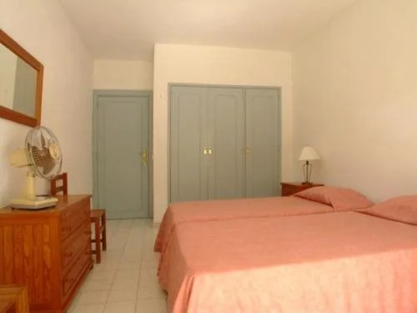 Vale San Antonio Apartments