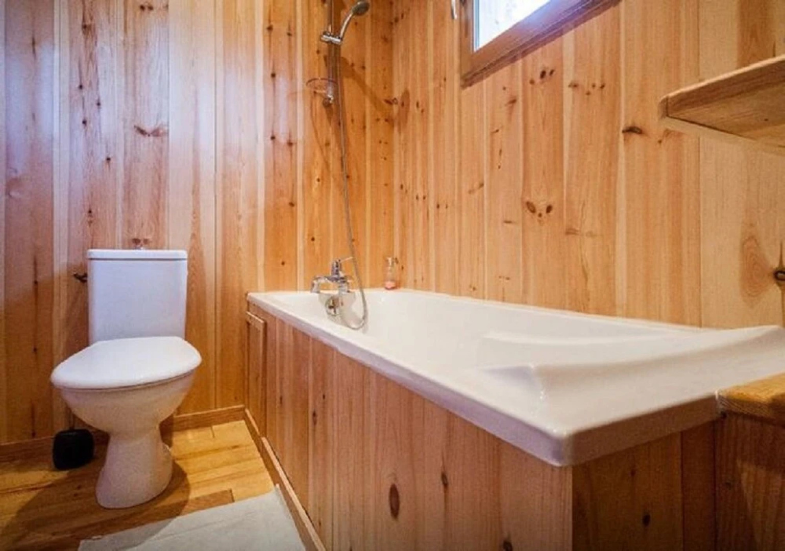 House With 5 Bedrooms in Arès, With Enclosed Garden