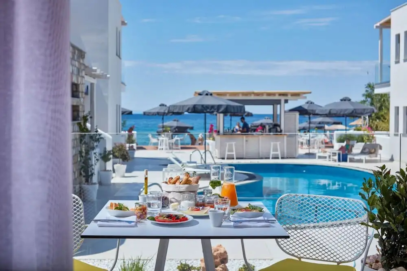 Icon Suites
