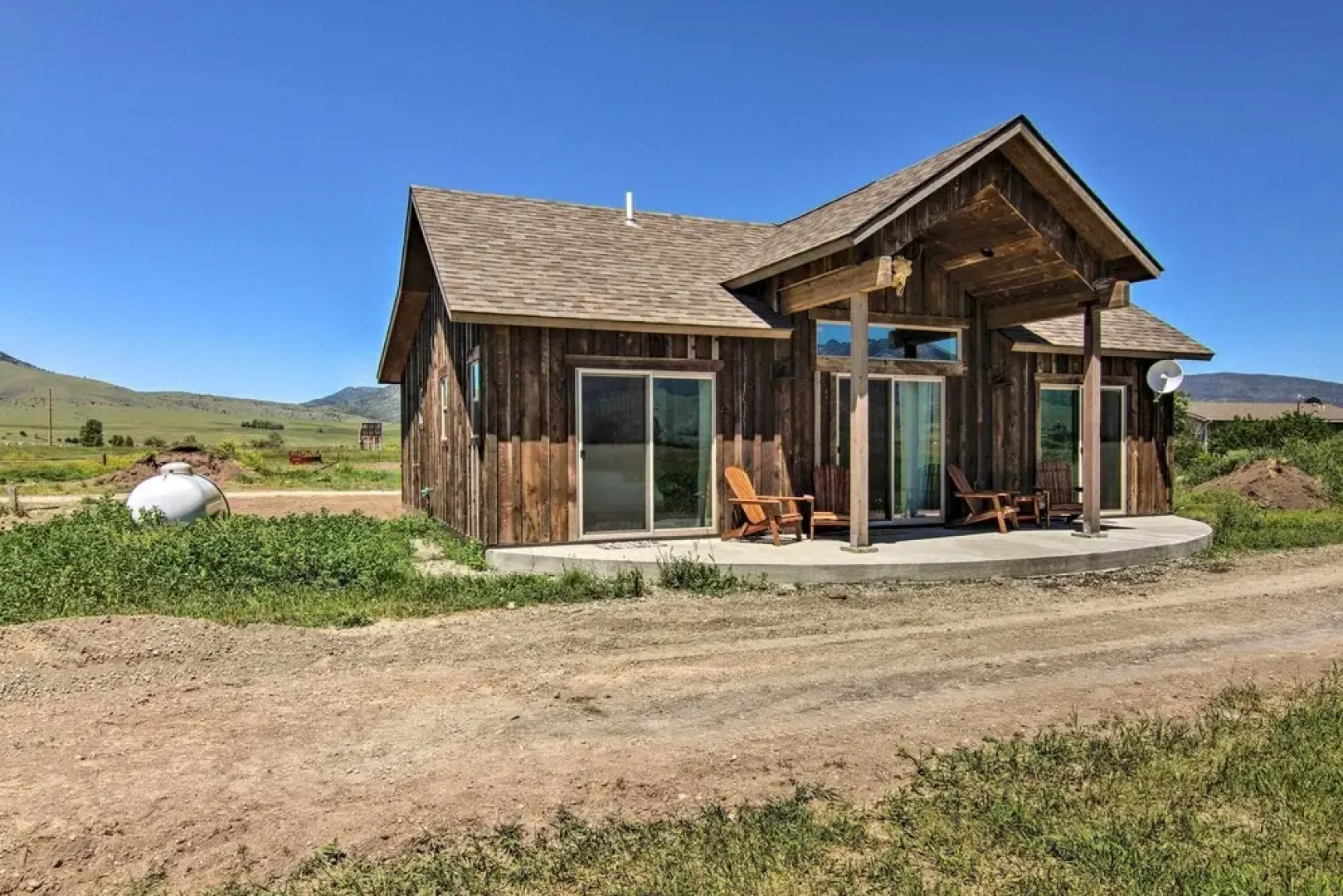 Peaceful Mtn Retreat ~ 43 Mi to Yellowstone!