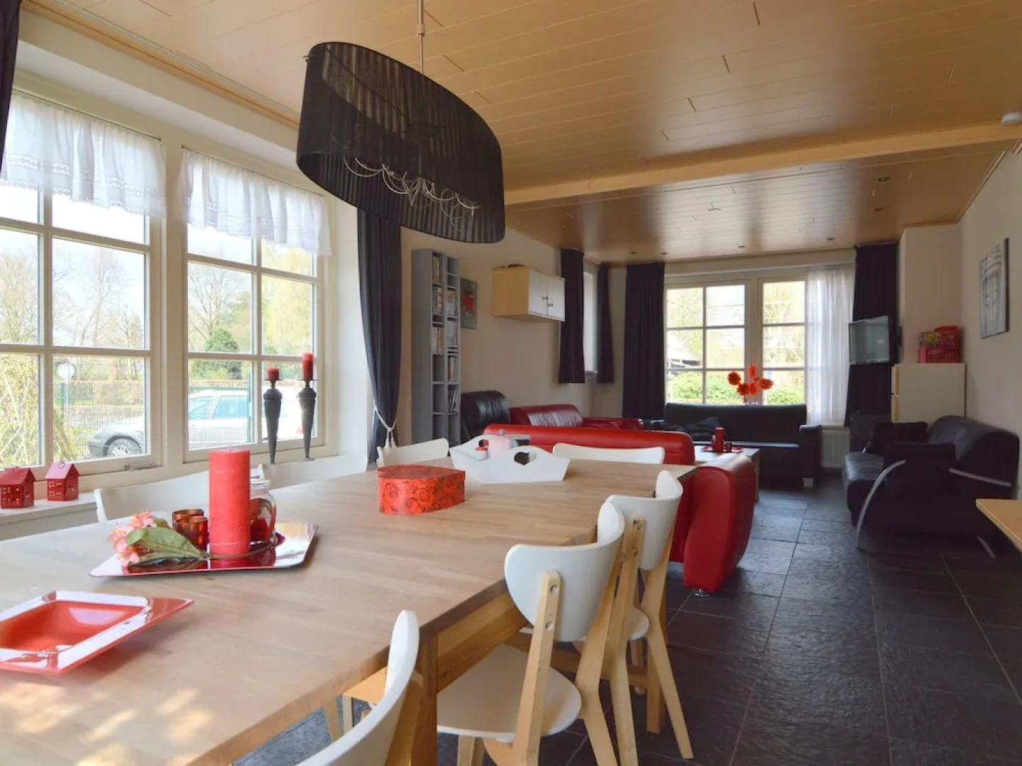 Modern Holiday Home in Diessen with Forest Nearby
