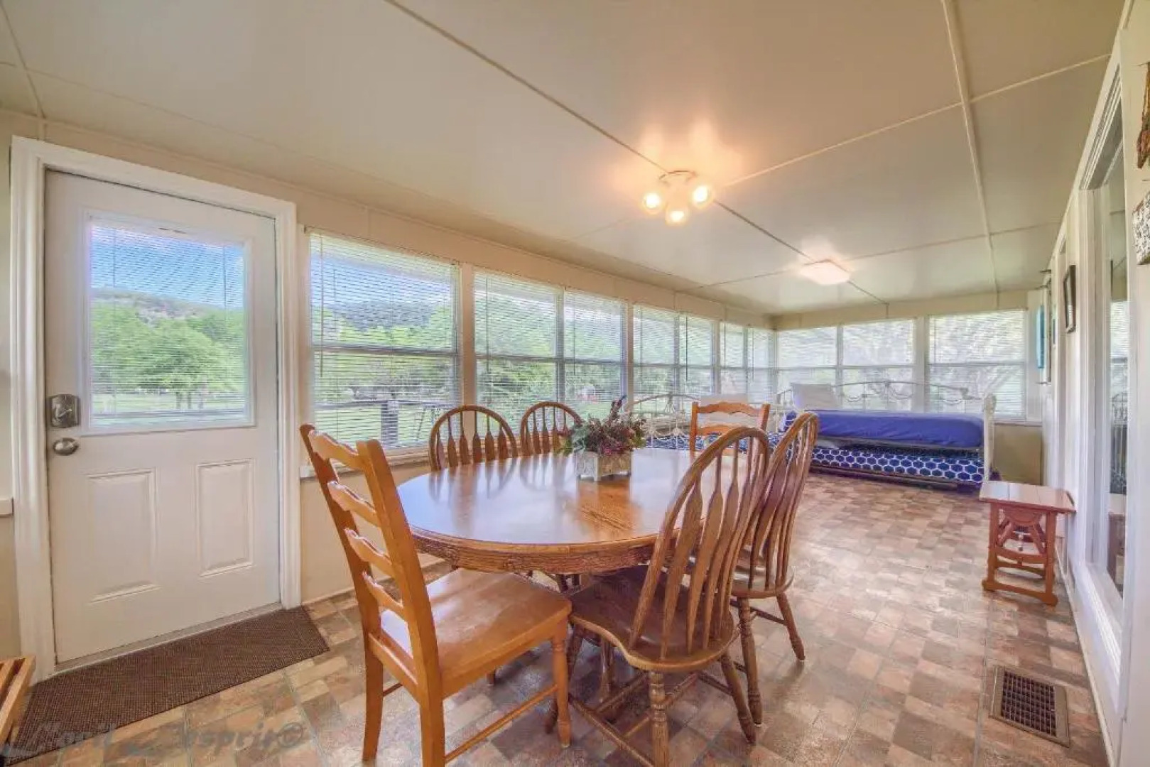 Bluebonnet Cabin Rr9084bc Home