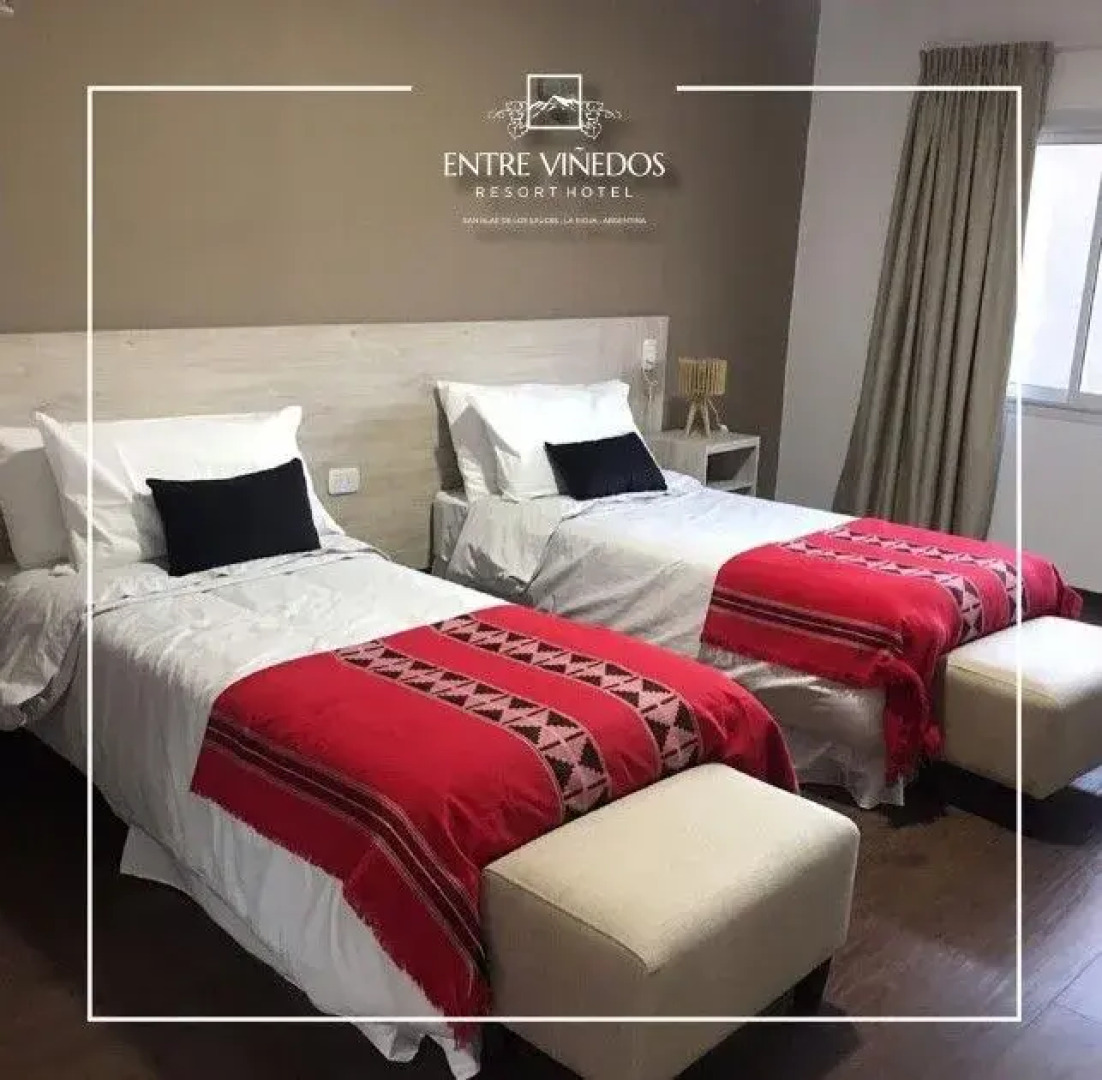 Entre Viñedos Resort Hotel