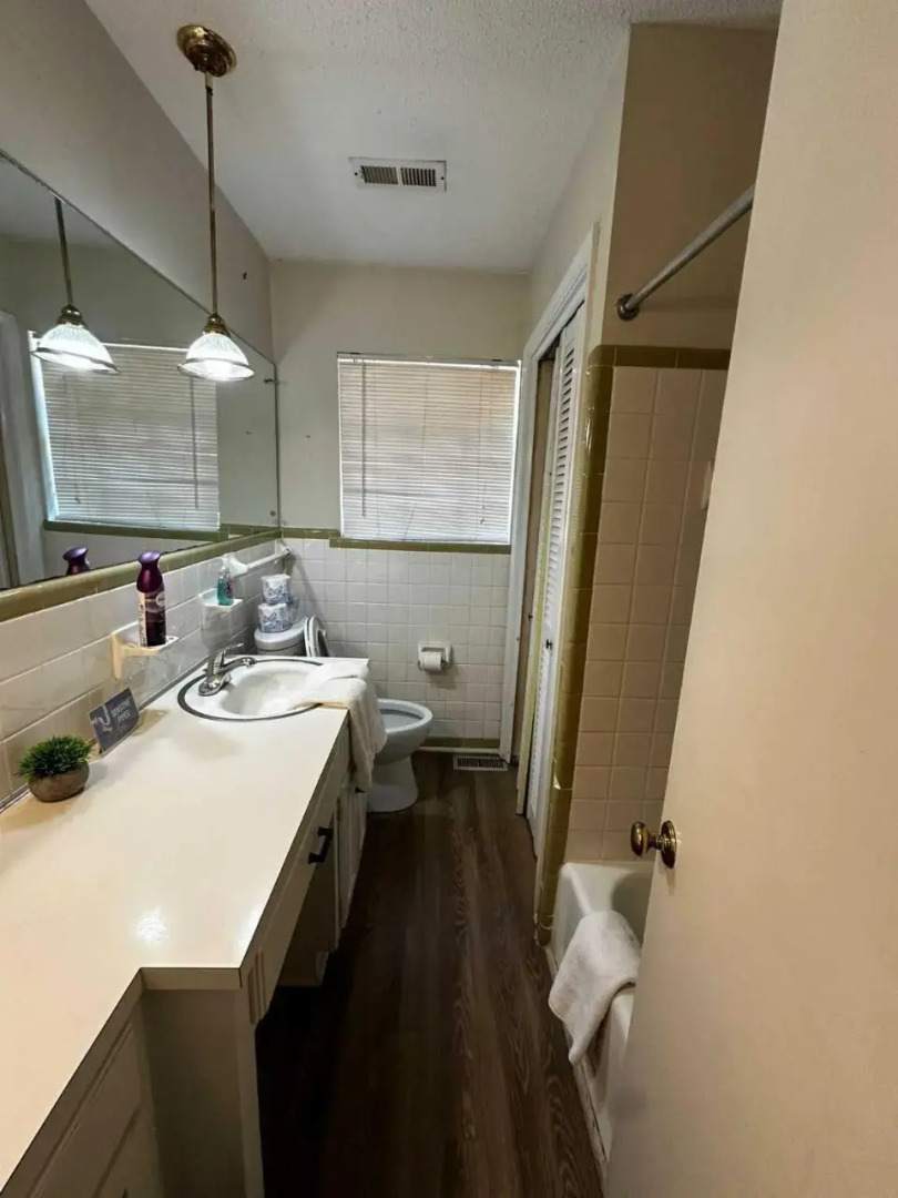 The Monterey Maison-20min N of Downtown, 6BR