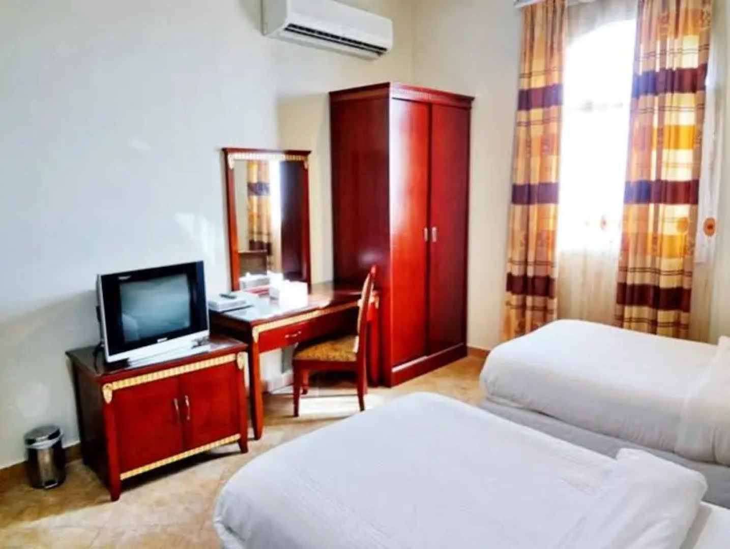 Amreen Sohar Hotel Apartment