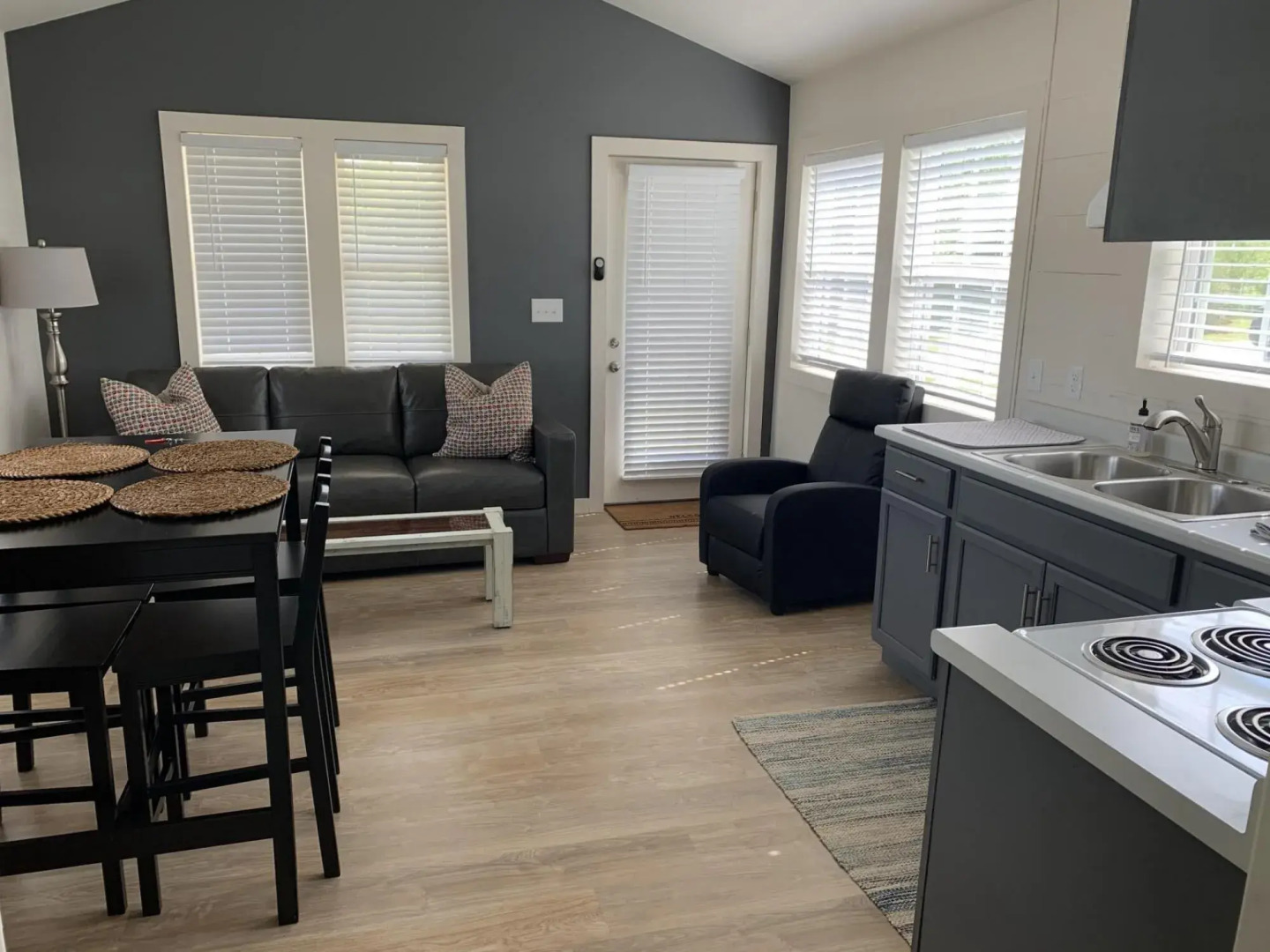 Greeter Falls Lodge Unit 2