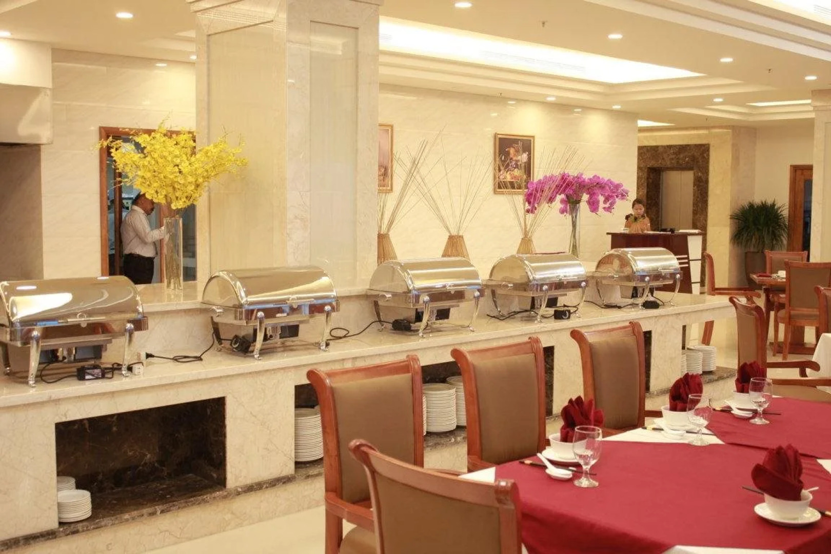 Gold Coast Hotel Resort & Spa