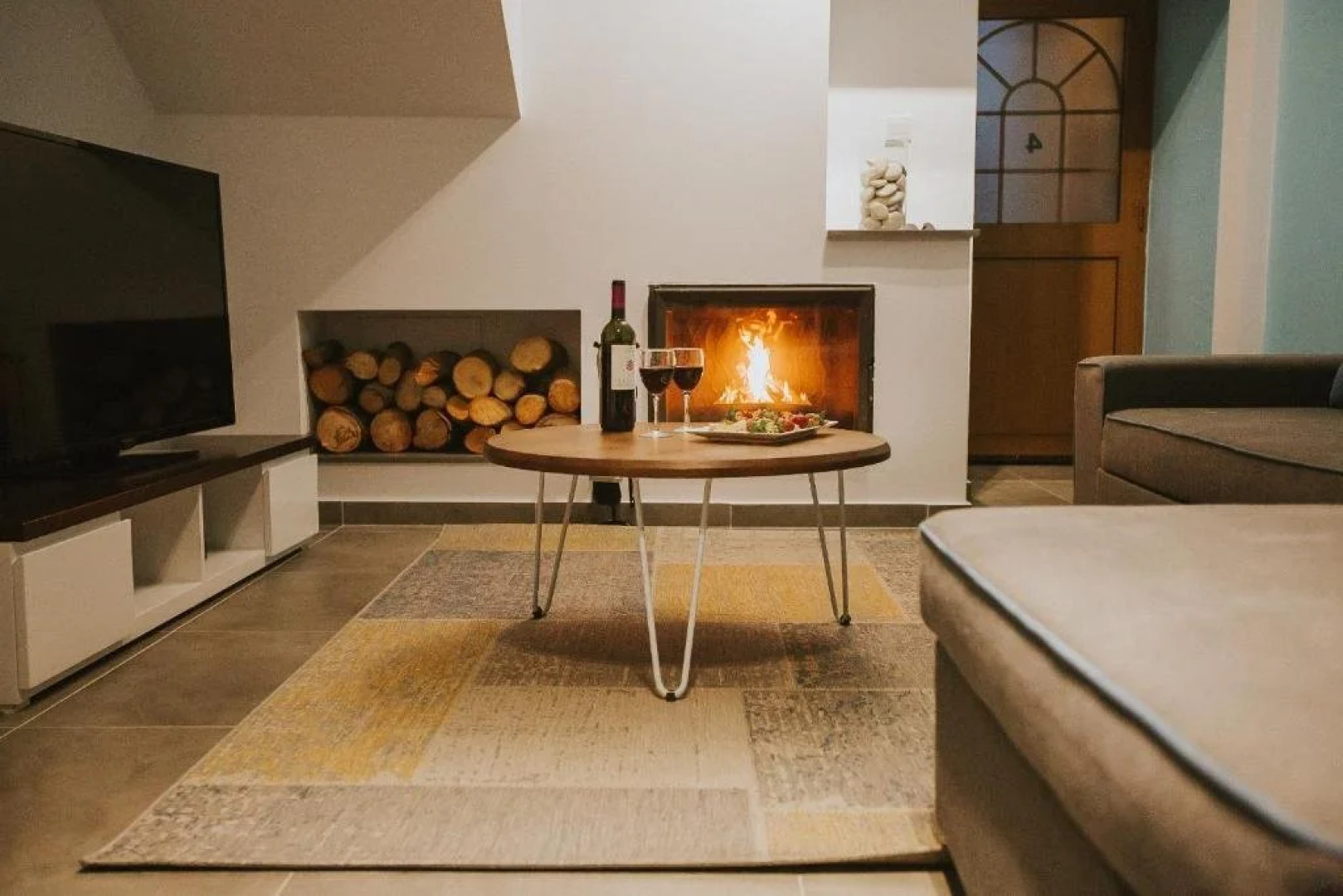 Elya Beach Luxury Suites